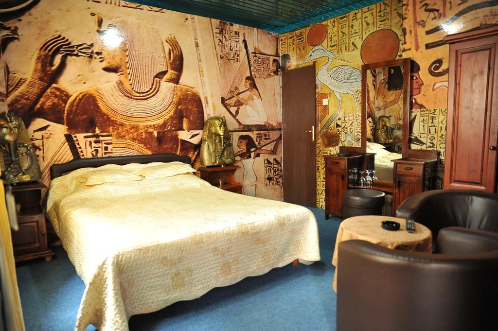 Guesthouse Prenociste Faraon Плевля Екстериор снимка